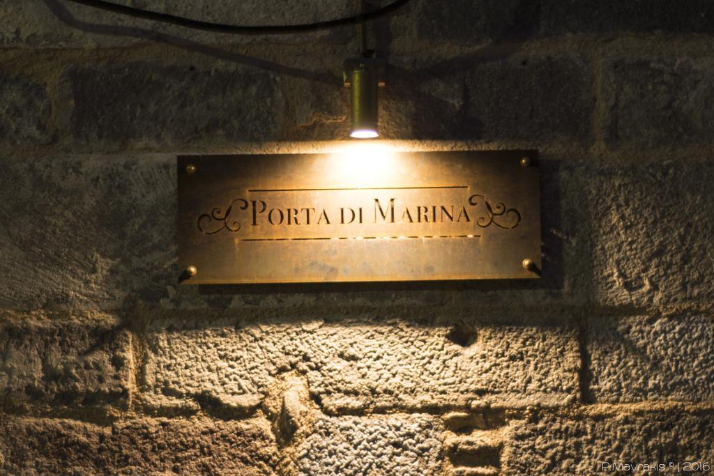 Porta Di Marina Apartment Chios Town Luaran gambar
