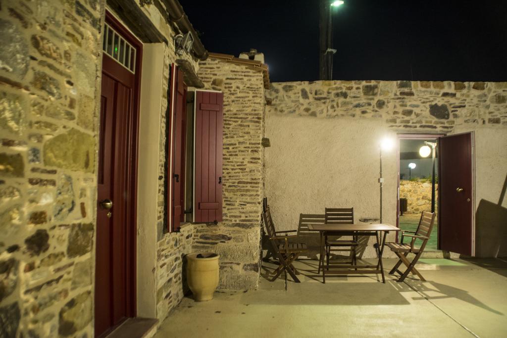 Porta Di Marina Apartment Chios Town Luaran gambar