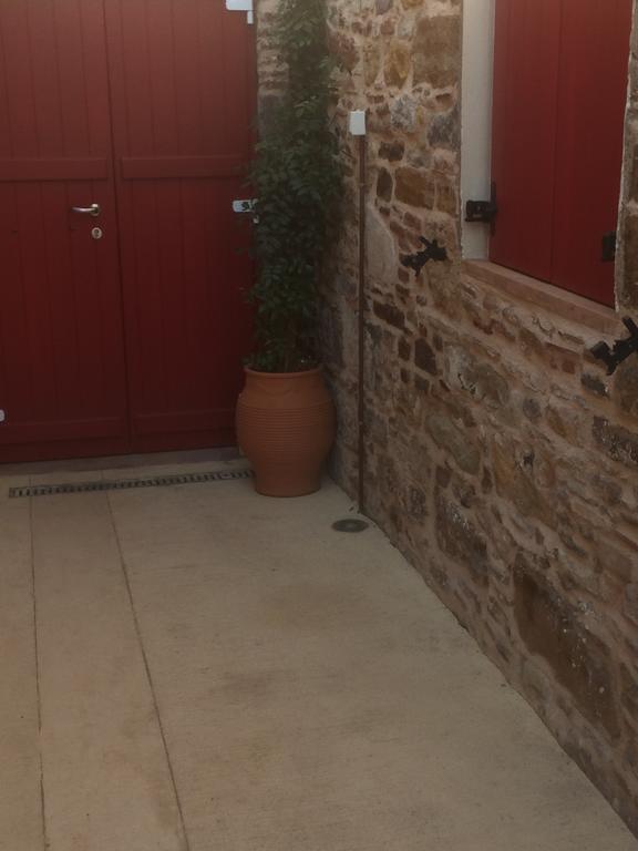 Porta Di Marina Apartment Chios Town Luaran gambar