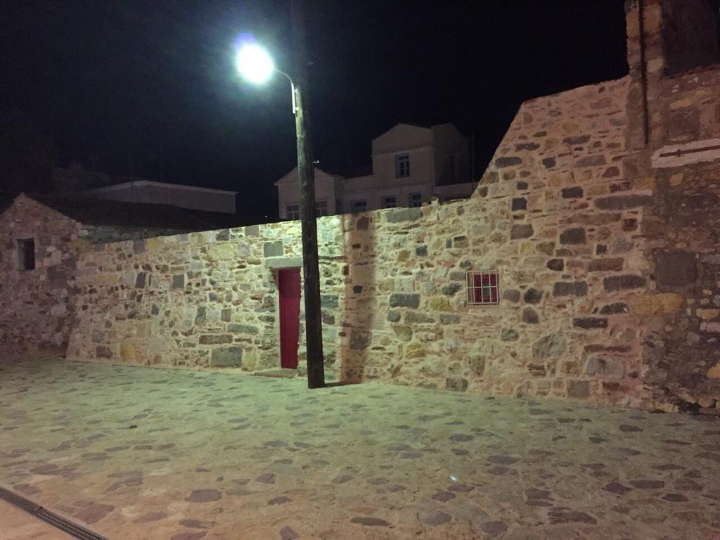 Porta Di Marina Apartment Chios Town Luaran gambar